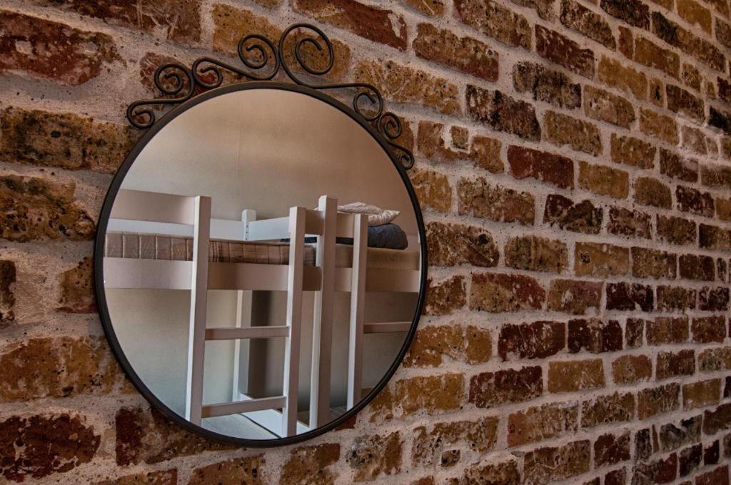 Hostel Lybeer Private Rooms Just For Two! Bruges Exterior photo