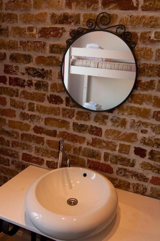 Hostel Lybeer Private Rooms Just For Two! Bruges Exterior photo